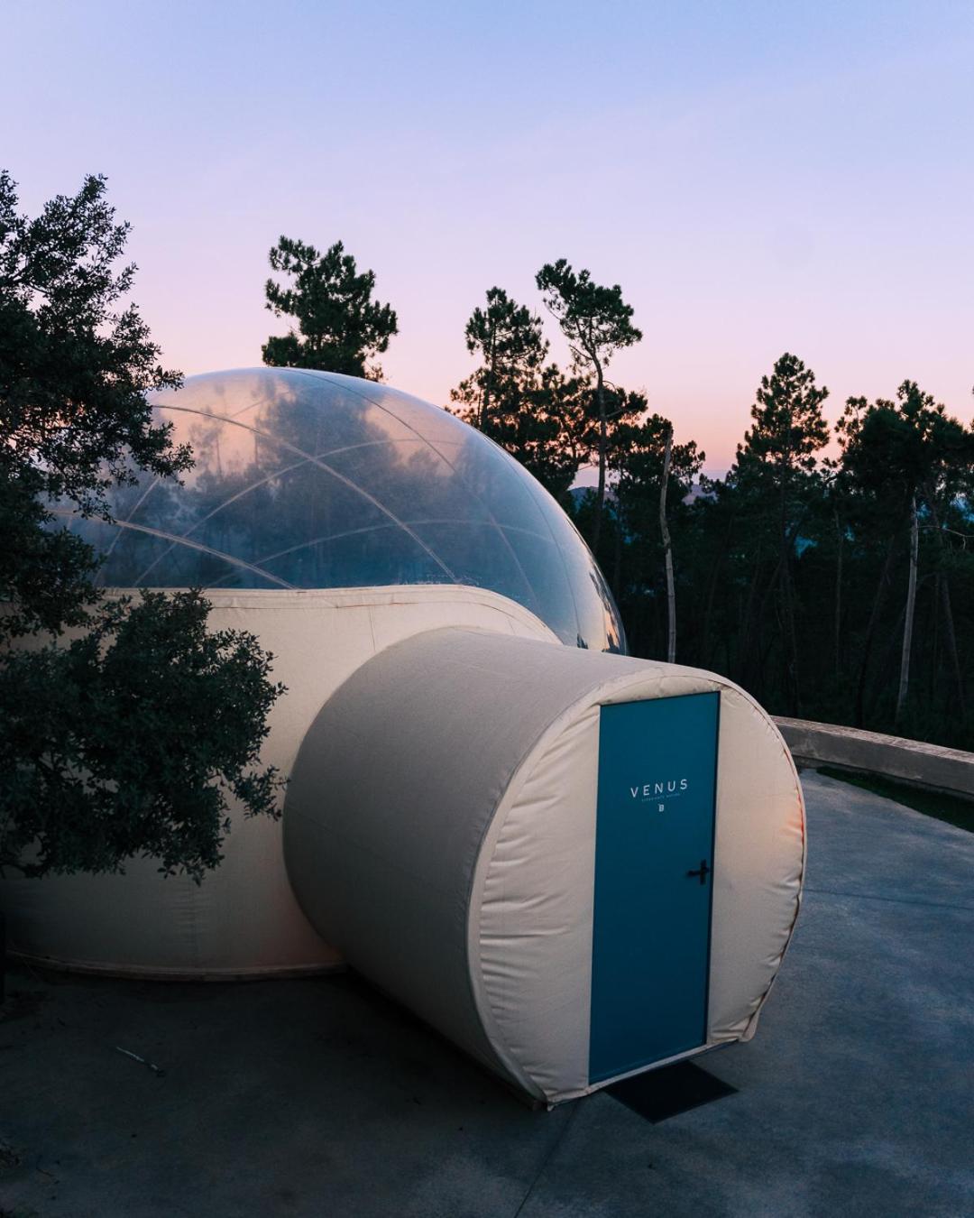 ホテル Glamping Balu モネステリオ エクステリア 写真